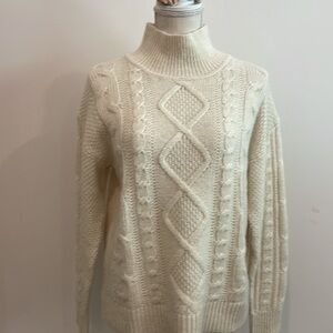 GAP - Cablekknit Sweater - Cream - New WITHOUT Tags